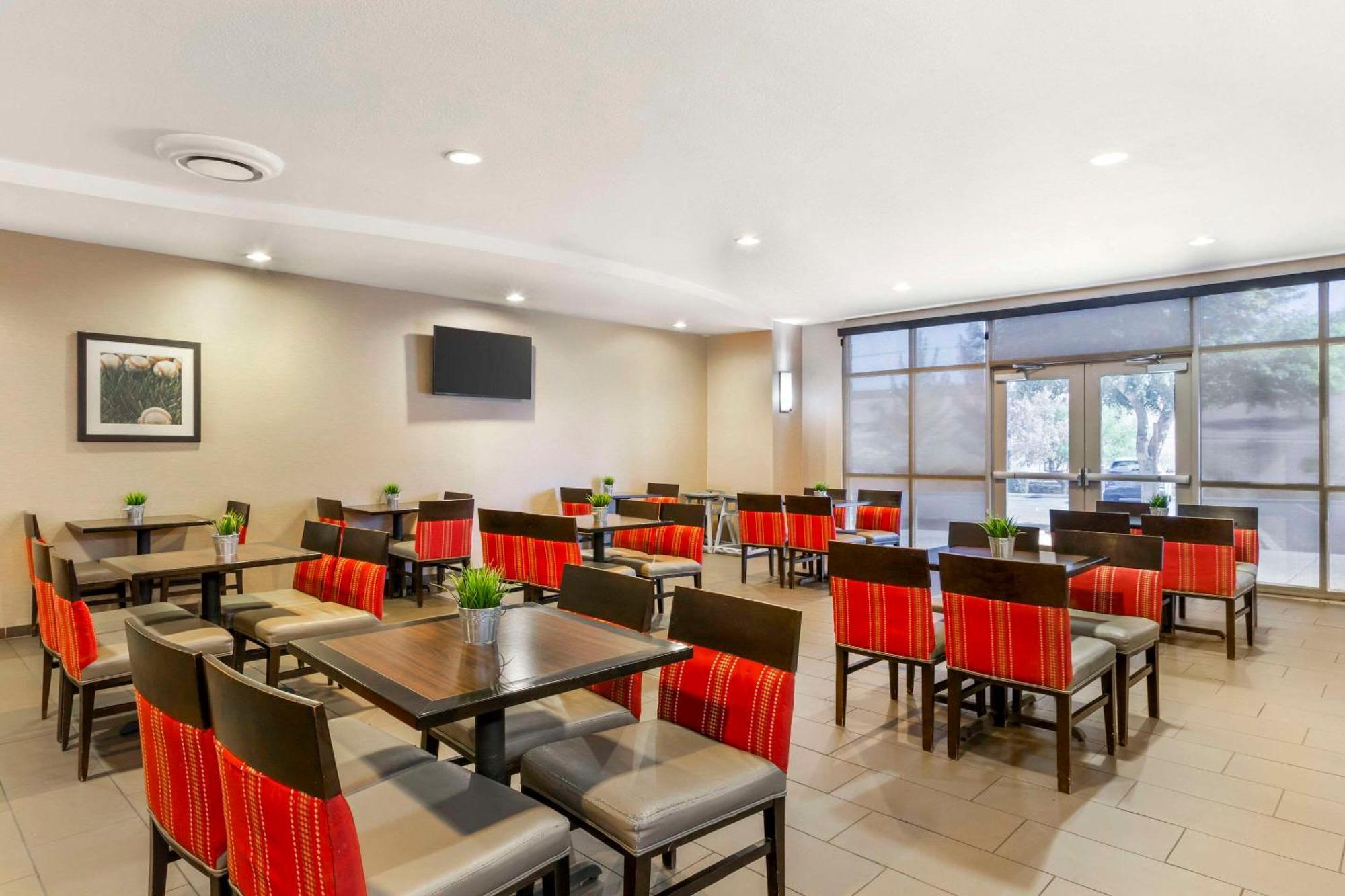 Comfort Suites Glendale - State Farm Stadium Area Luaran gambar