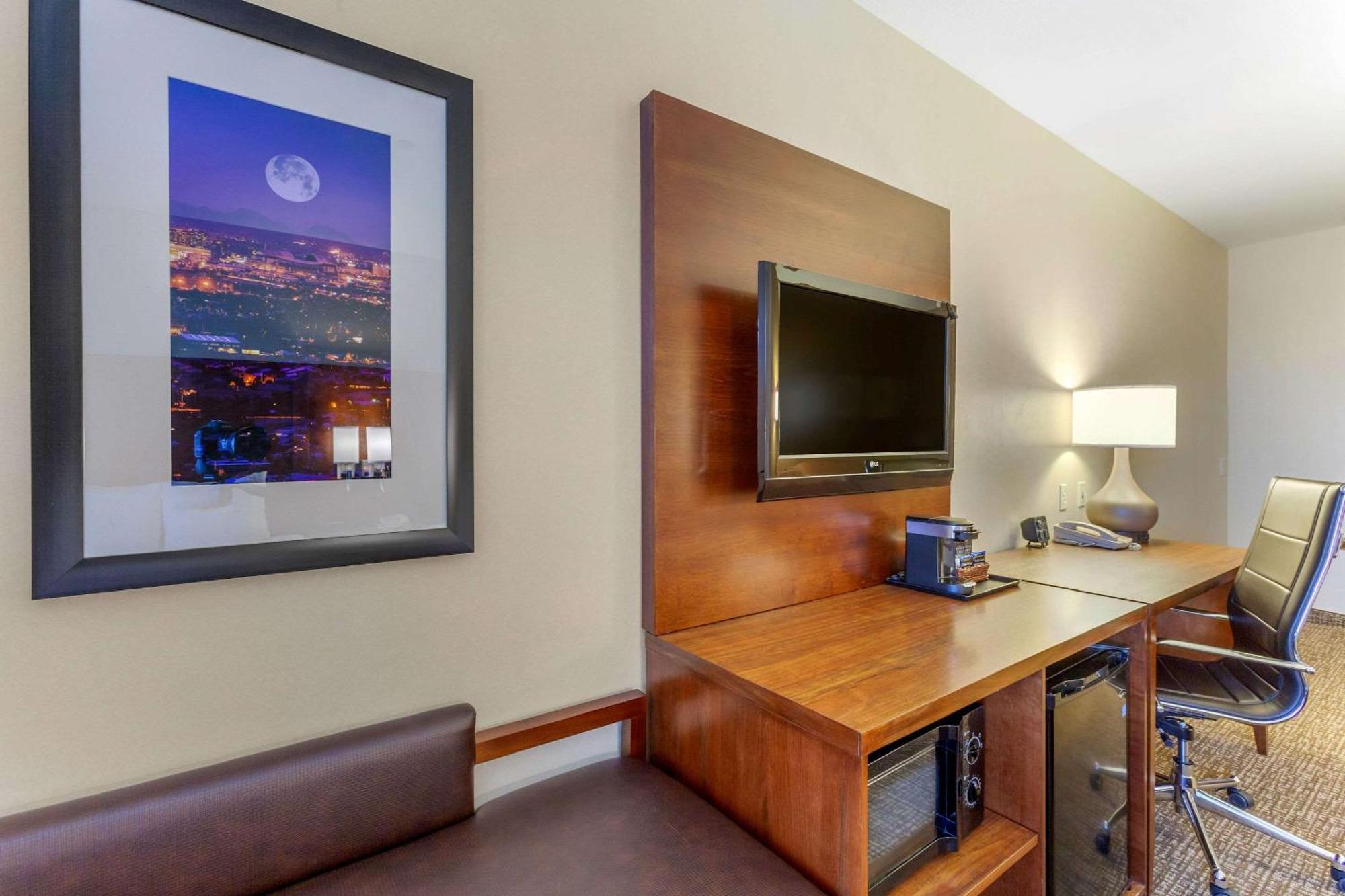 Comfort Suites Glendale - State Farm Stadium Area Luaran gambar